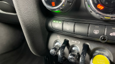 MINI Hatchback 135kW Cooper S Level 3 33kWh 3dr Auto Electric Hatchback